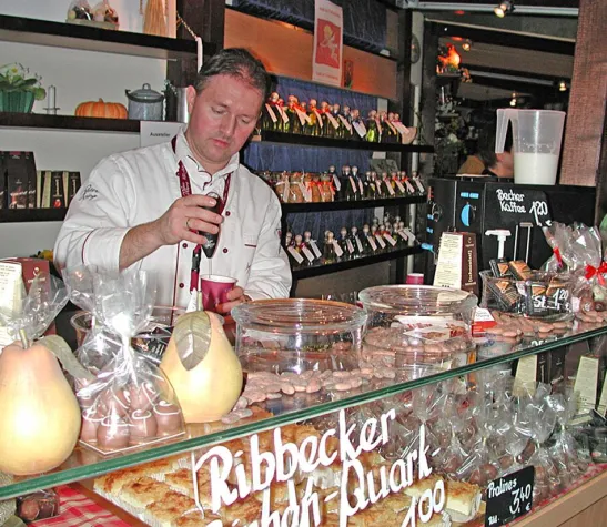 Meister Möhring’s Tafelschokolade - Präsentation neuer Produktlinie auf der Internationalen Grünen Woche 2011 Bild: Meister Möhring’s Tafelschokolade - Präsentation neuer Produktlinie auf der Internationalen Grünen Woche 2011