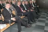 CCeV Automotive Forum in Neckarsulm: Leichtbau mit Faserverbundwerkstoffen sichert die Zukunft des Autobaus Bild: CCeV Automotive Forum in Neckarsulm: Leichtbau mit Faserverbundwerkstoffen sichert die Zukunft des Autobaus