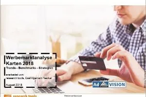 Bank-, Kredit- und Kundenkarten mit leichtem Werbeplus Bild: Bank-, Kredit- und Kundenkarten mit leichtem Werbeplus