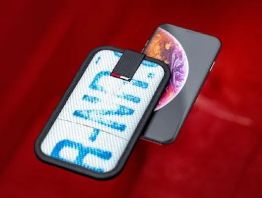 Bild: Mitch schützt nachhaltig die neuen iPhones in allen Lebenslagen