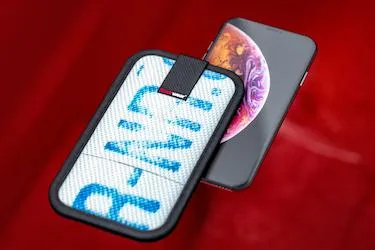 Bild: Mitch schützt nachhaltig die neuen iPhones in allen Lebenslagen