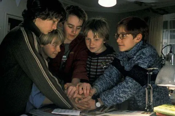 Das fliegende Klassenzimmer ist Kinderfilm des Monats November Bild: Das fliegende Klassenzimmer ist Kinderfilm des Monats November