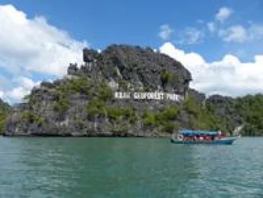 Bild: Ironman, Strand, Dschungel, Shopping und Kulturvielfalt – Langkawi