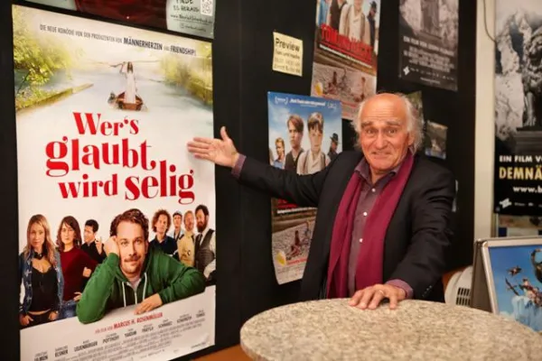 Bild: Interfilm Direktor Eckart Bruchner, eröffnet am 15.04 2013 Vernissage