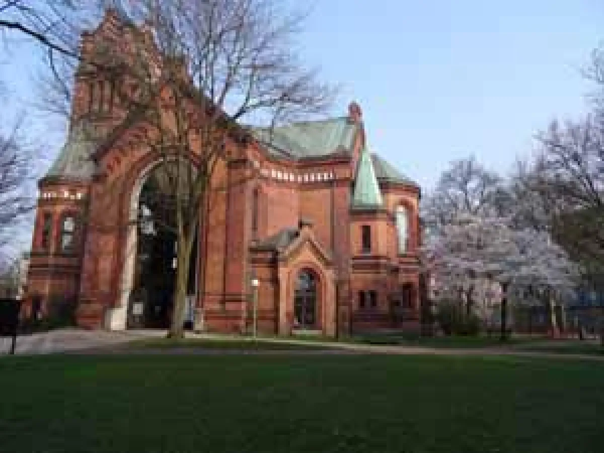Apostelkirche, Bei der Apostelkirche HH-Eimsbüttel