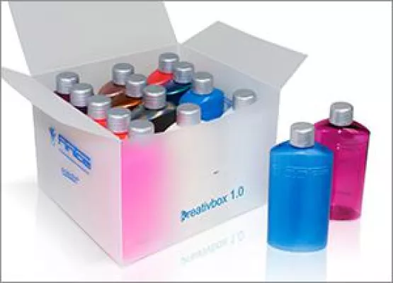 Bild: KREATIVWERKZEUG FÜR EFFEKTVOLLE KUNSTSTOFF-FLASCHEN