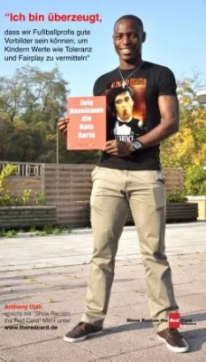 Bild: Ein Stürmer des 1.FC Köln als Verstärkung für unsere „Elf gegen Rassismus“