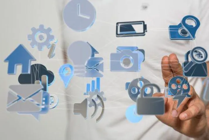 Bild: Mensch-Computer-Interaktion (HCI) berufsbegleitend studieren