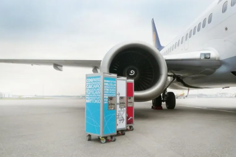 Bild: bordbar - originale Flugzeugtrolleys - neu und gebraucht