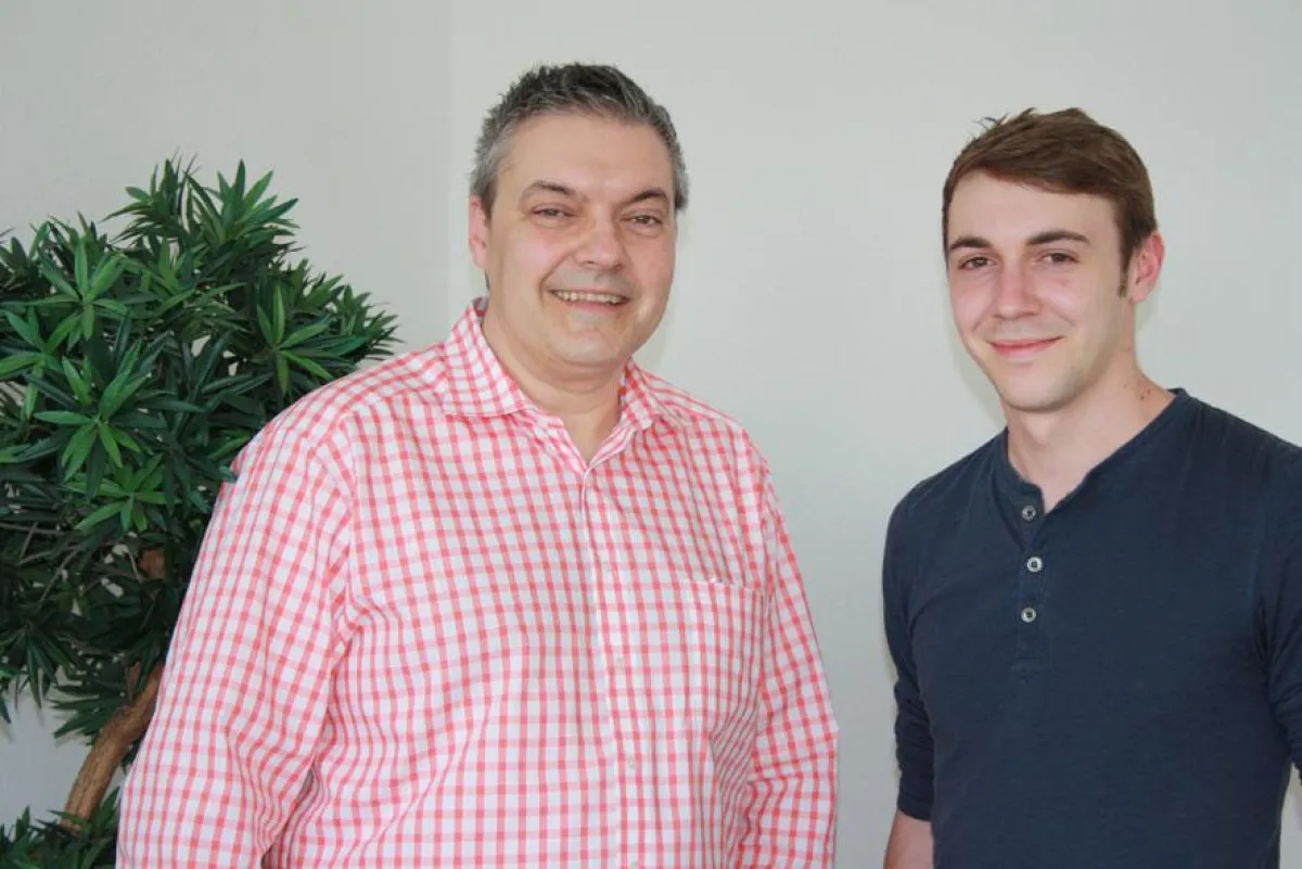 Niederlassungsleiter Mariano-Eugen Krapf (links) und Matthias Hübner, Leiter Abteilung Luftfracht