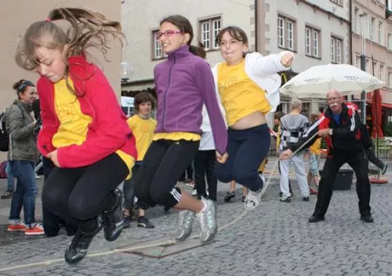 Bild: Franken aktiv 2011 - Erhard Sport unterstützt das Spiel- und Bewegungsfest des BLSV
