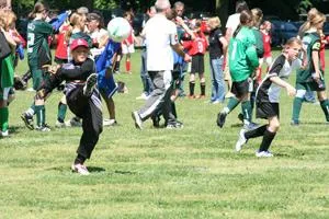 Bild: Rekordbeteiligung für Benefiz-Fußballturnier "Kick4Boboyo" steht schon jetzt fest