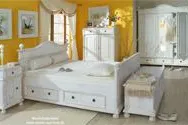 Landhausbett in Weiß - Mediterrane Romantik für mehr Lebensgefühl Bild: Landhausbett in Weiß - Mediterrane Romantik für mehr Lebensgefühl