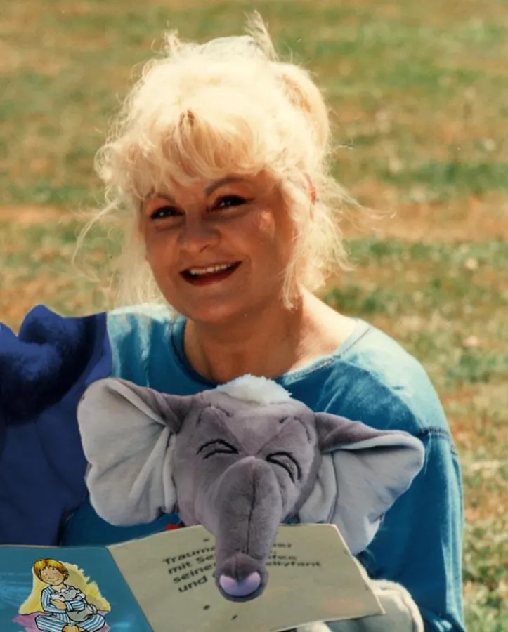 Medina Quennet mit ihrem Helifant