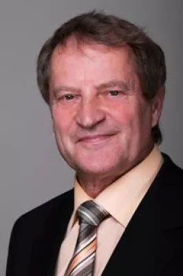 Bild: Erfolgreicher Grenzgänger zwischen Wirtschaft und Wissenschaft: Prof. Dr. Wolfgang Lassmann