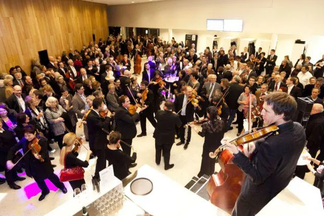 Symphonieorchester Vorarlberg bringt Marktgasse zum Erklingen Bild: Symphonieorchester Vorarlberg bringt Marktgasse zum Erklingen