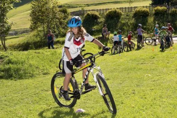 Bild: Für Genussradler und Gipfelstürmer