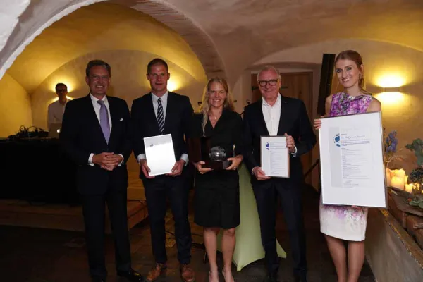 Bild: 7. Award des Internationalen Marken-Kolloquiums geht an Outdoor-Pionierin Dr. Antje von Dewitz