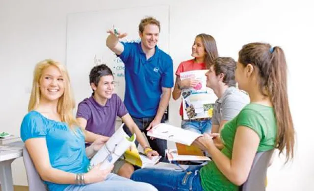 Bild: Kostenlose Englisch-Probestunde für Schüler: EF Sprachreisen stellt neues Lehrkonzept vor