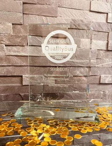 QualityBus Award 2022 - Auszeichnung der besten Busreiseveranstalter Deutschlands Bild: QualityBus Award 2022 - Auszeichnung der besten Busreiseveranstalter Deutschlands
