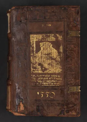 Bild: Bibelgalerie Meersburg zeigt die originale Tyndale-Bibel von 1526