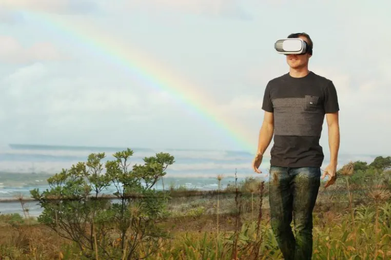 Bild: Studie: Unternehmen sehen Kostenersparnisse durch Einsatz von Virtual- und Augmented Reality