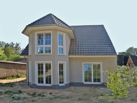 Bild: Ein Traumhaus mit Turm | Hausbesichtigung