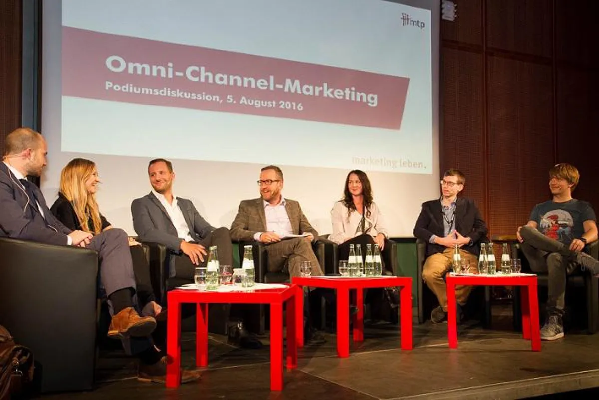 Podiumsdiskussion des Digital Marketing Congress 2016 von MTP