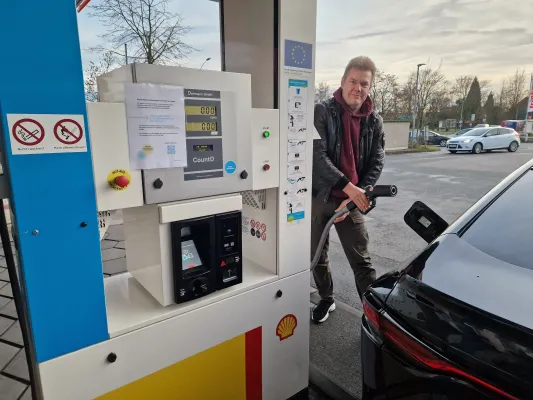 Bild: EU fördert, Deutschland reißt ab - Wer stoppt den Rückbau der Wasserstofftankstellen?