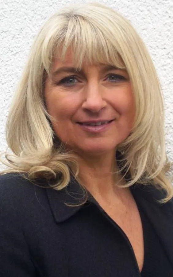 Simone Langendoerfer, Autorin und Glücksforscherin