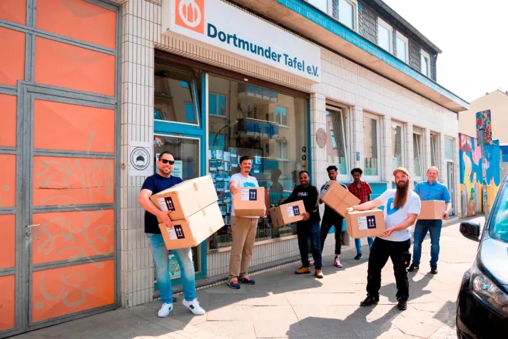 Bild: 80.000 Faceshields für bundesweite Spendenaktion