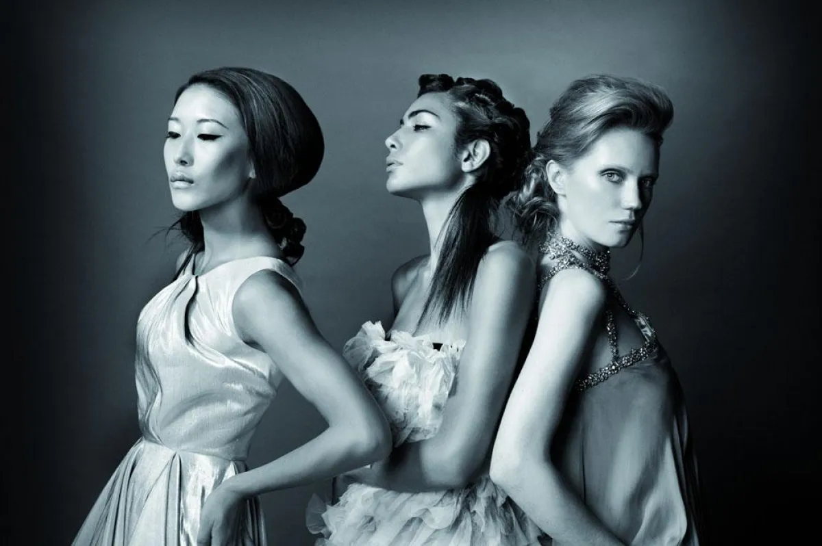 Trend News 2011 - Paris Most Beautiful Hair