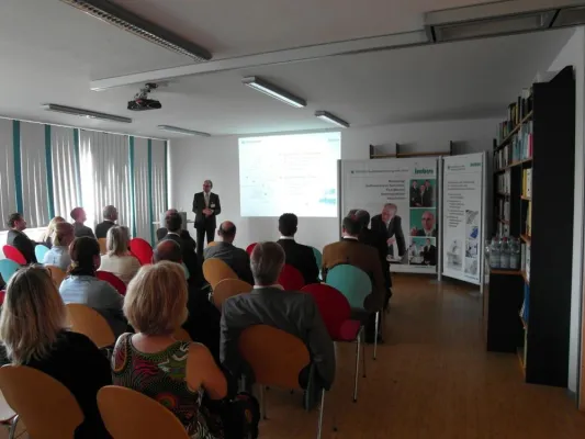 Bild: Branchendialog: Mitglieder des Medical Valley zu Gast bei der imbus AG