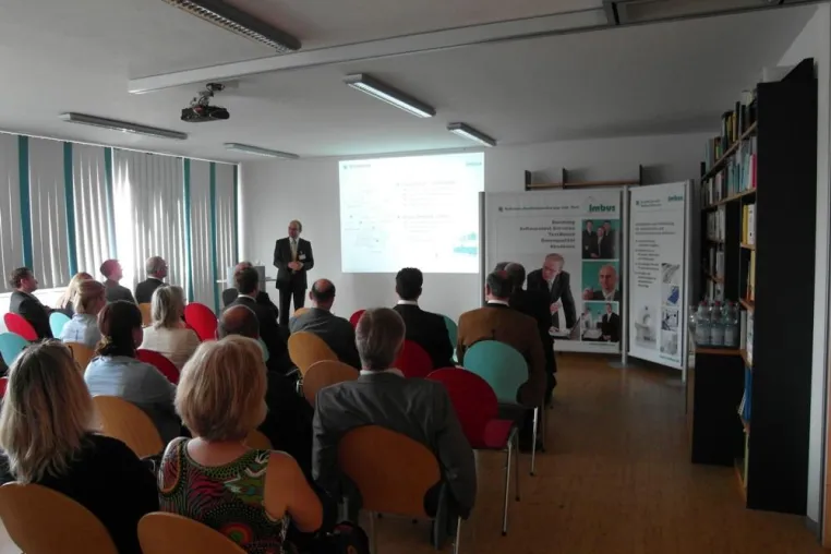 Branchendialog: Mitglieder des Medical Valley zu Gast bei der imbus AG Bild: Branchendialog: Mitglieder des Medical Valley zu Gast bei der imbus AG