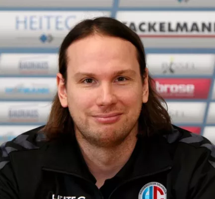 Handball-Bundesliga: HC Erlangen bezwingt auch Gummersbach Bild: Handball-Bundesliga: HC Erlangen bezwingt auch Gummersbach