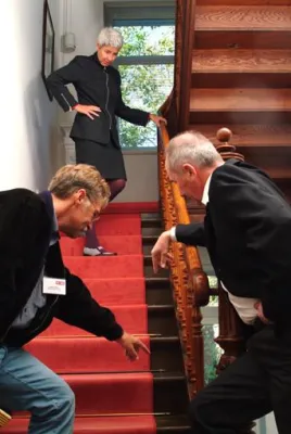 Bild: Immobilienkauf-Begleiter helfen, böse Überraschungen zu vermeiden