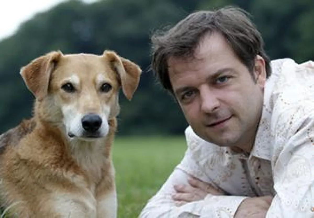 Martin Rütter, Tierpsychologe, Autor und Gründer der Zentren für Menschen mit Hund. Copyright: M. Grande, www.grande-fotografie.de.