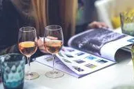 Bild: Fetales Alkoholsyndrom - warum jedes Glas Sekt oder Wein in der Schwangerschaft zu viel ist