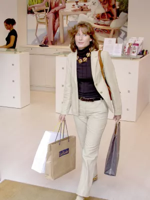 Bild: Neuer Service: Mit der Modeexpertin auf Schnäppchenjagd