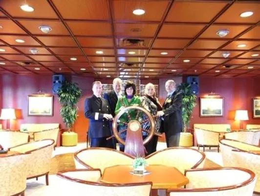 Weiterbildung mit Seeblick Vermittlungsnetzwerk auf internationalem Kurs für den 5. Oktober 2010 Bild: Weiterbildung mit Seeblick Vermittlungsnetzwerk auf internationalem Kurs für den 5. Oktober 2010