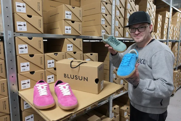 Bild: Im (schicken) Schuh geschützt wie barfuß laufen