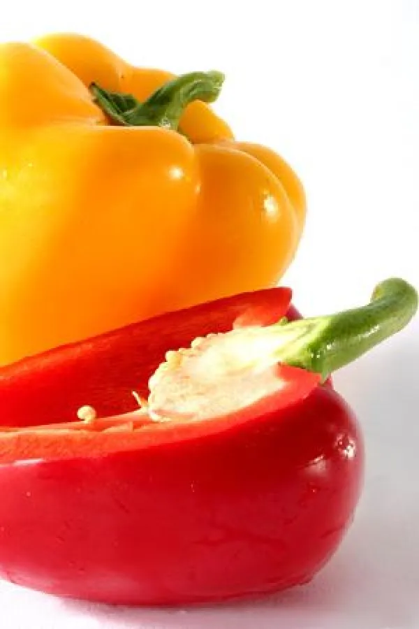 Appetitanregend und anziehend: Die Farben Gelb und Rot (Bildquelle: aboutpixel)