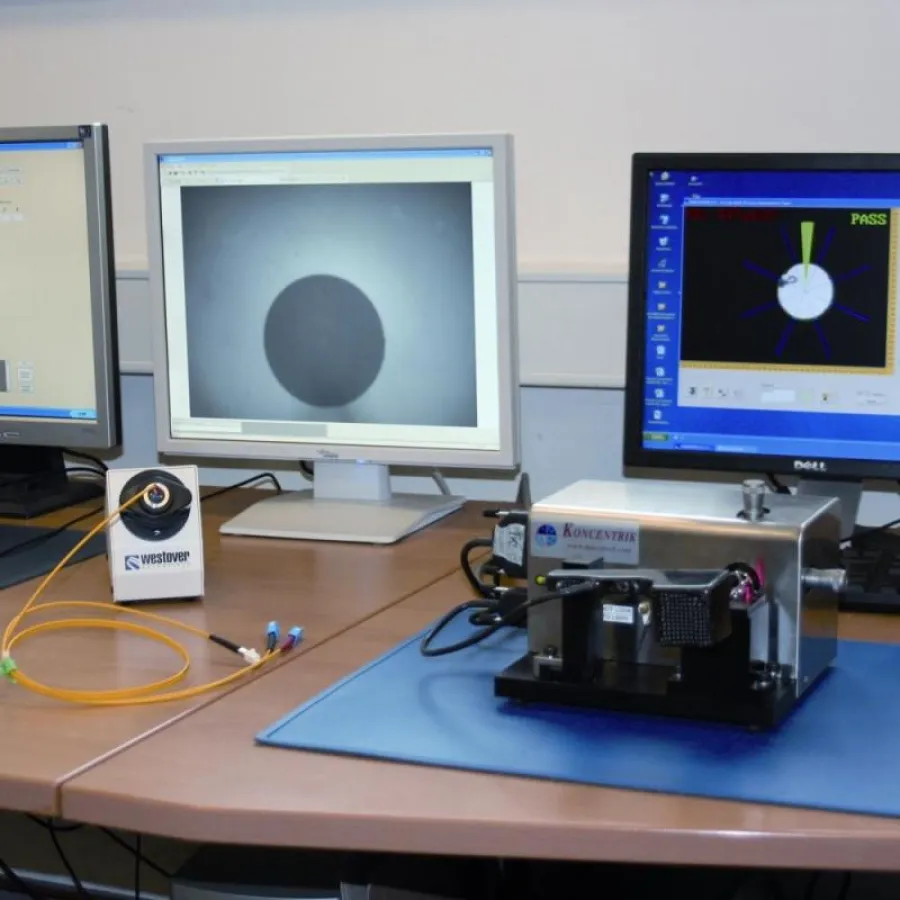 LWL-Fertigung Qualitätskontrolle