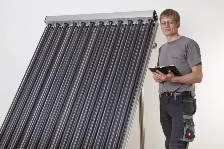 Bild: Röhrenkollektor SolvisLuna steigert Leistung um 60 Prozent