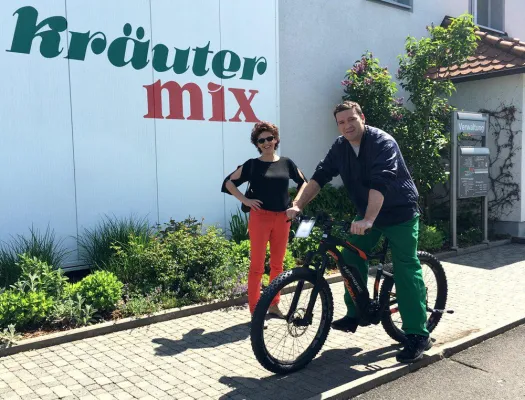 Bild: Bei Kräuter Mix steigen die Mitarbeiter aufs günstige Leasing-Fahrrad um