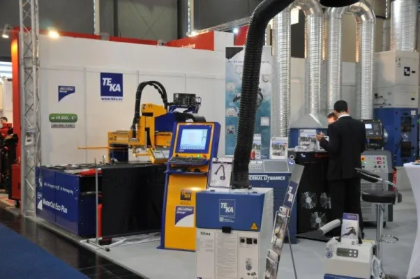 Bild: Erfolgreiche Präsentation - Die MasterCut Eco auf der Messe in Hannover 2012