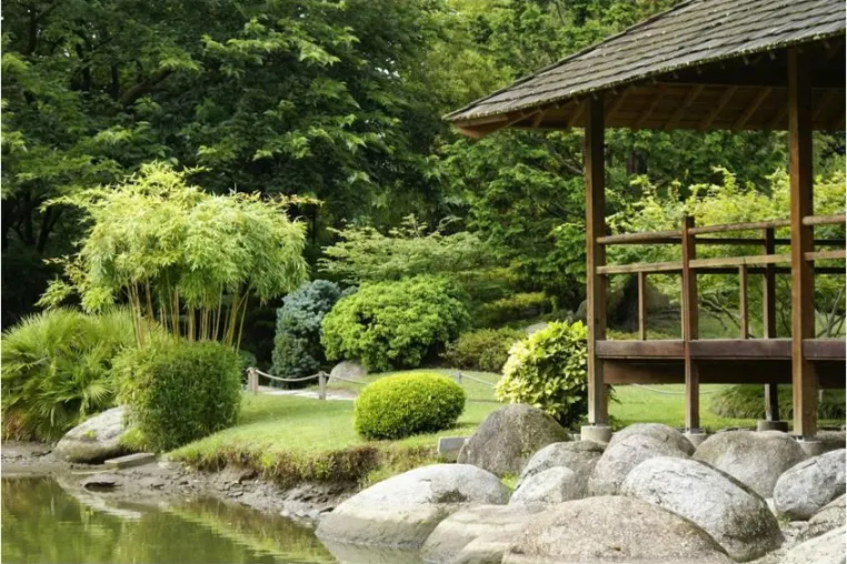 Bild: Garten-Design - Haute-Couture für Häuser