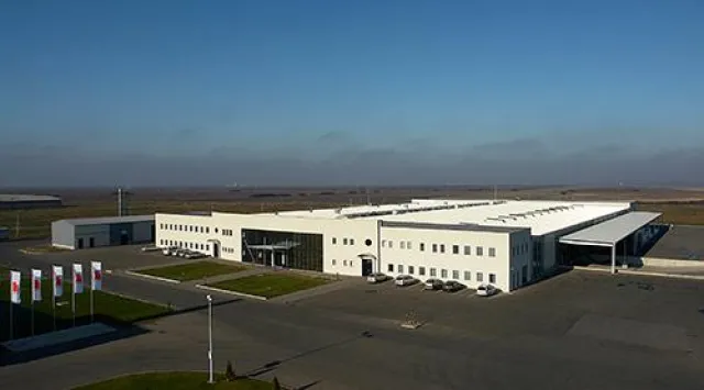 Bild: TAKATA steuert zwei Versorgungslager mit inconsoWMS X