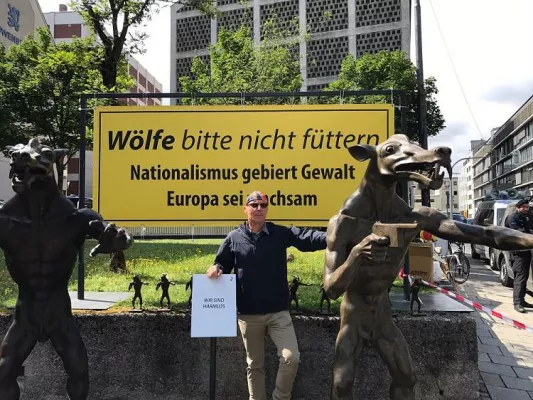 Bild: Urteilsverkündung im NSU-Prozess: Mordende Wölfe vor dem Oberlandesgericht München