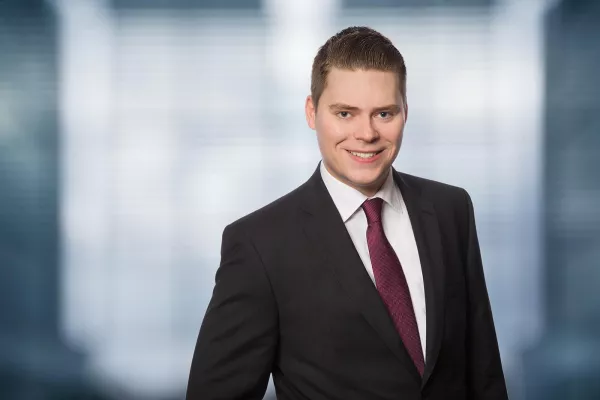 Nach der Auszeichnung „Beste Steuerberater 2019“: Kanzlei Thomas Breit verstärkt sich mit Erik Stelter Bild: Nach der Auszeichnung „Beste Steuerberater 2019“: Kanzlei Thomas Breit verstärkt sich mit Erik Stelter